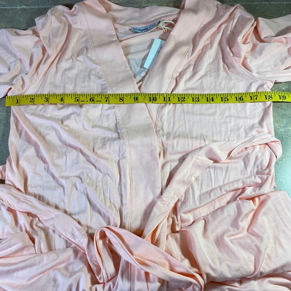 Los Angeles Trading Co Dog Mom Robe OS - Picture 7 of 14